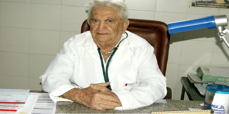 Médico e empresário Oscar Neiva Eulálio